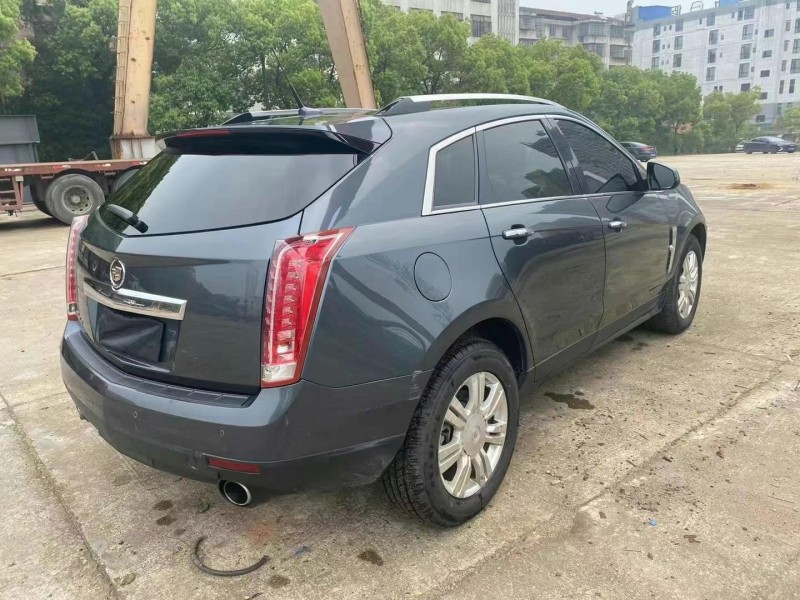 益阳10年凯迪拉克SRX8