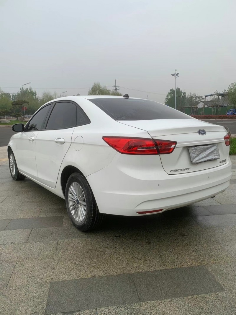 枣庄18年福特福睿斯8