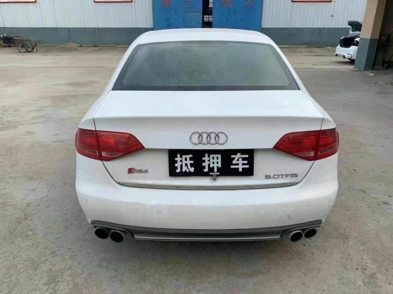 濟南12年奧迪A4L8