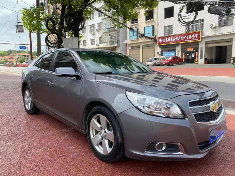 保定12年雪佛兰迈锐宝4