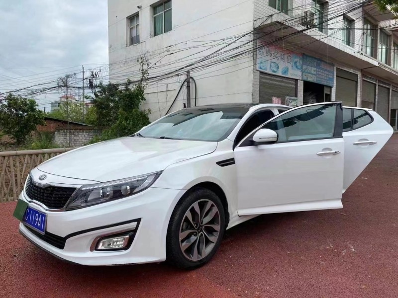 保定17年起亚K52