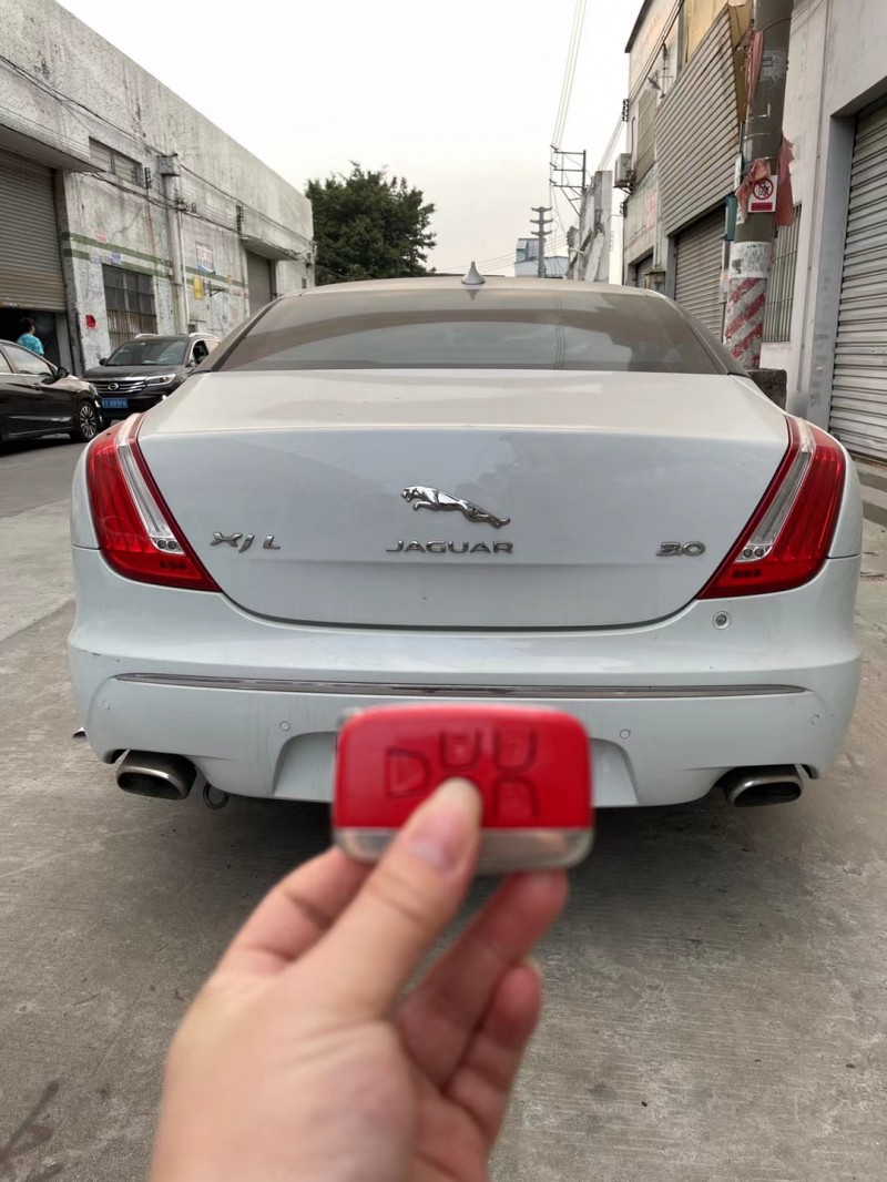广州16年捷豹XJ4
