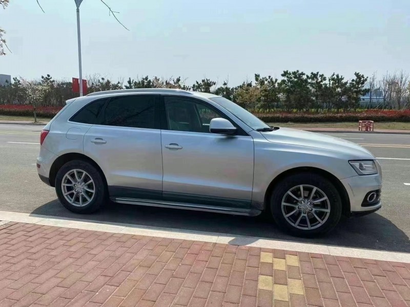 枣庄12年奥迪Q54