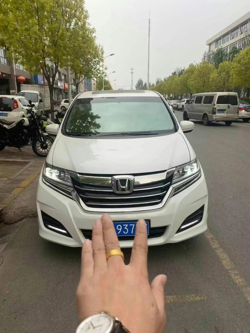 廊坊18年本田艾力绅1