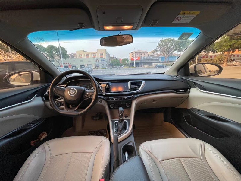 东莞16年别克英朗4