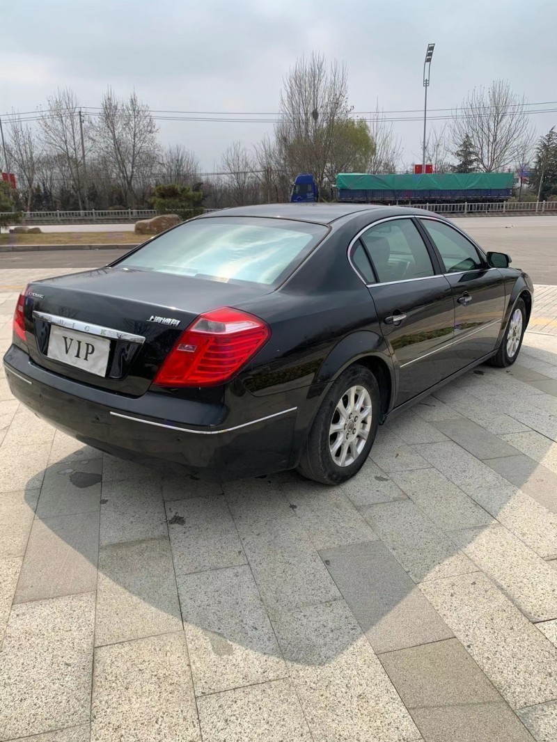 枣庄09年别克君越9