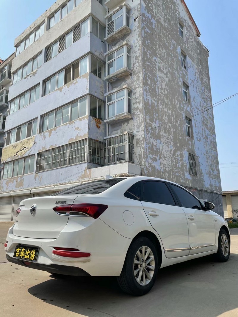 枣庄18年别克英朗5