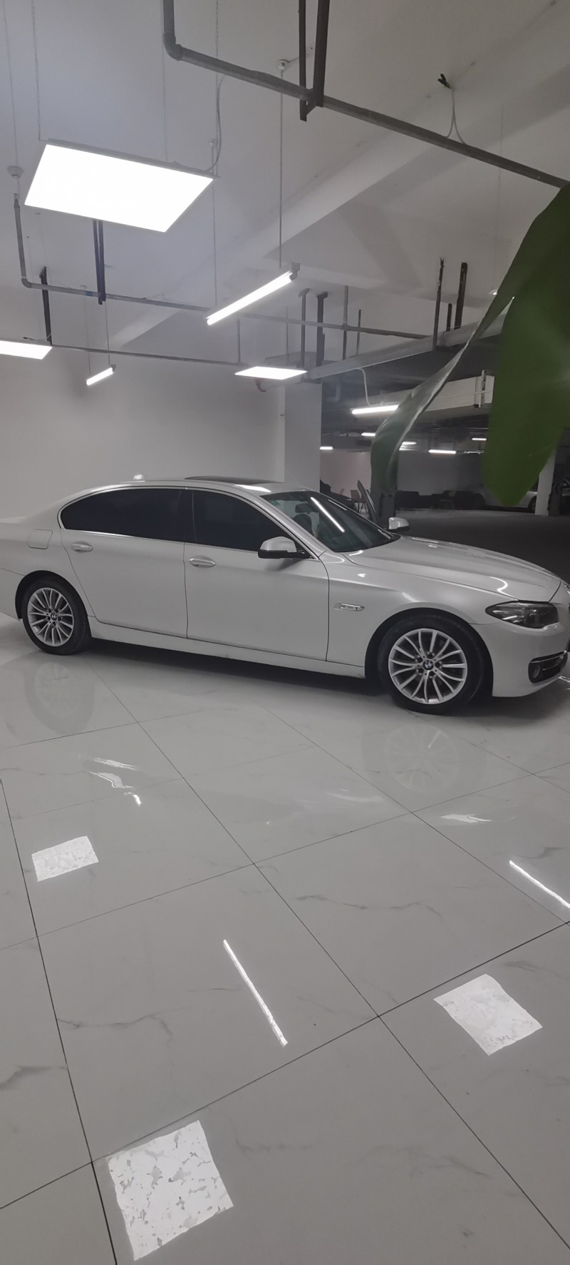 成都17年宝马5系7