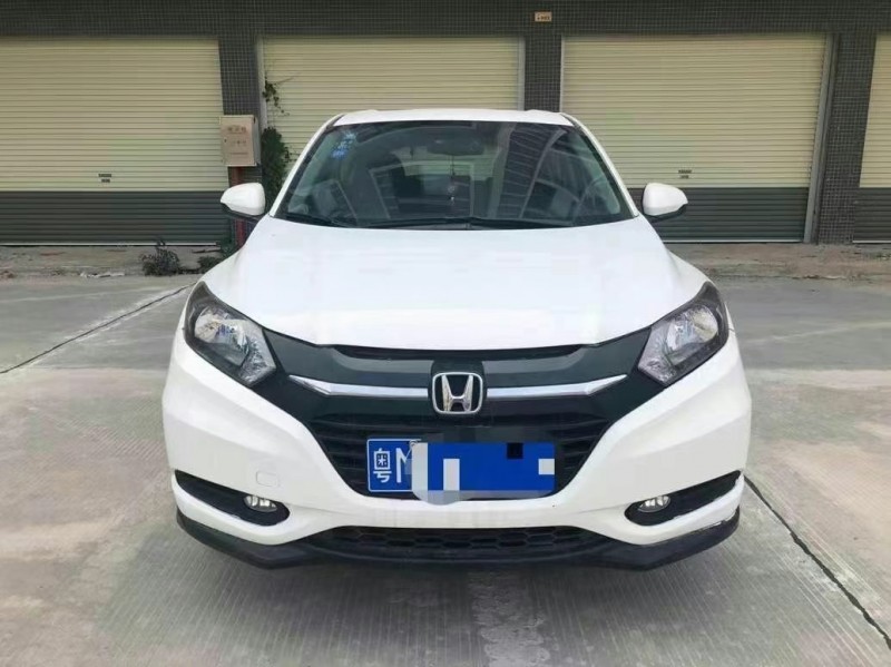 深圳16年本田缤智9