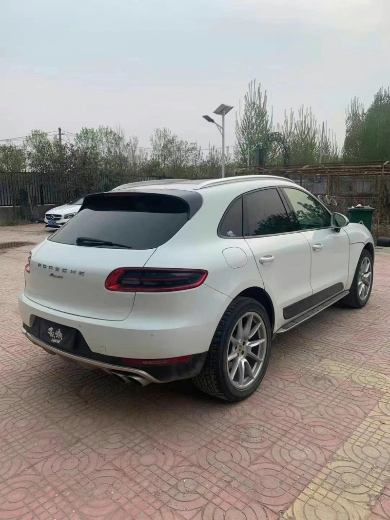 潍坊15年保时捷Macan3