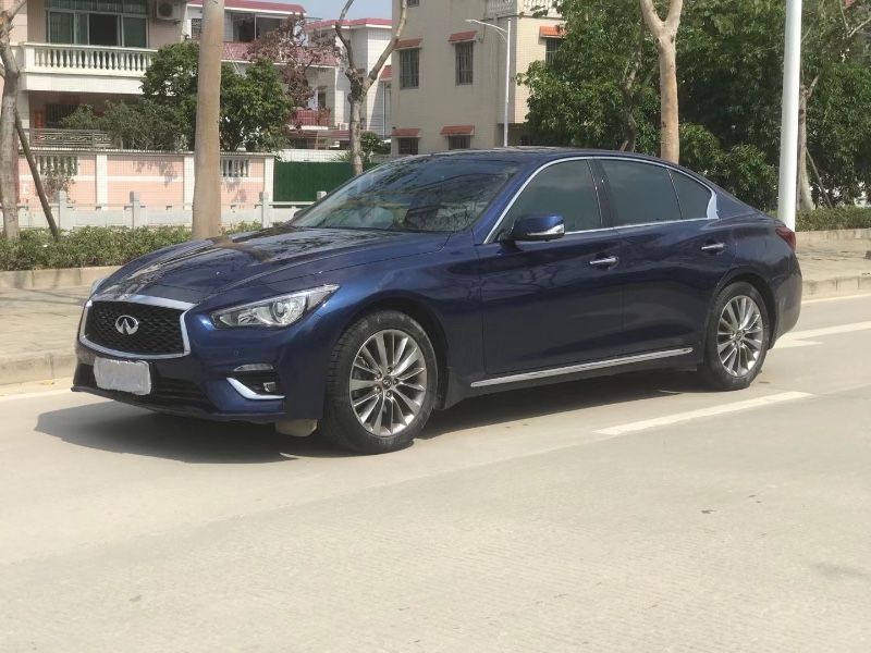 中山19年英菲尼迪Q50L3