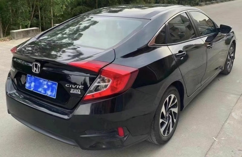 广州17年本田思域8