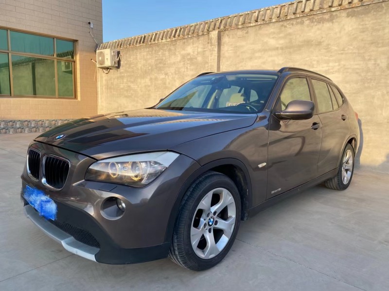 保定12年宝马X13