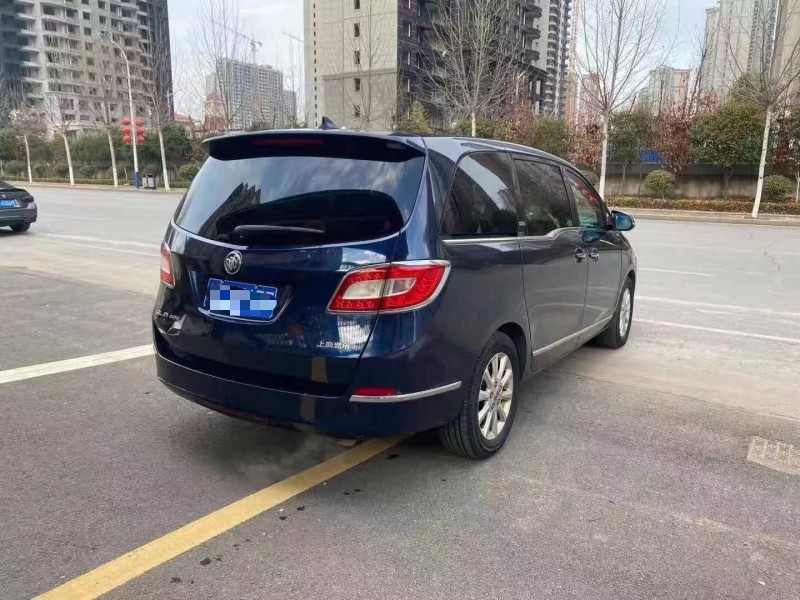 枣庄11年别克GL88