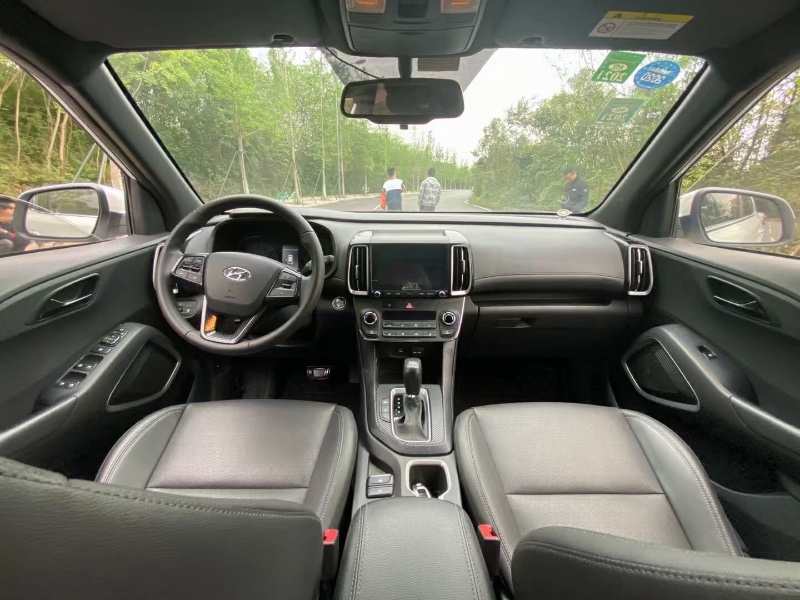 成都19年现代ix355