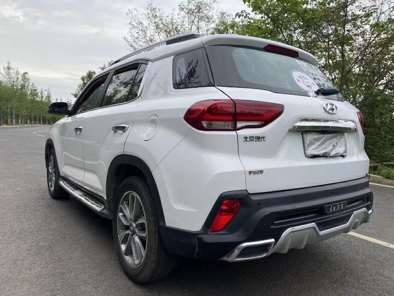 成都19年现代ix351