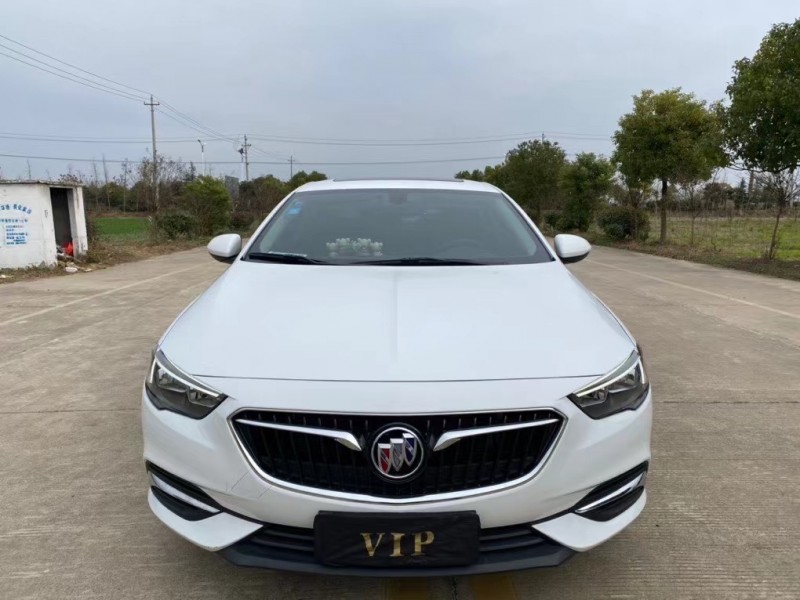 盐城19年别克君威1