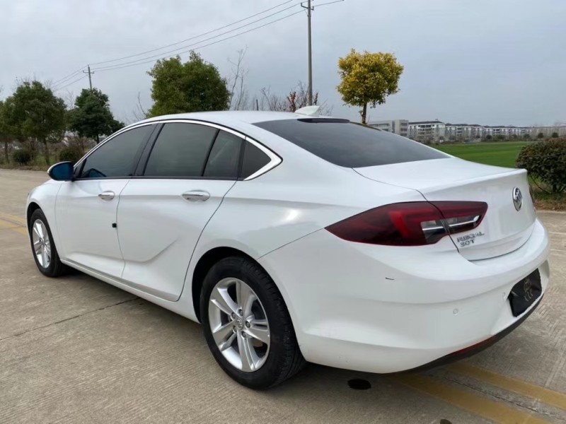 盐城19年别克君威4