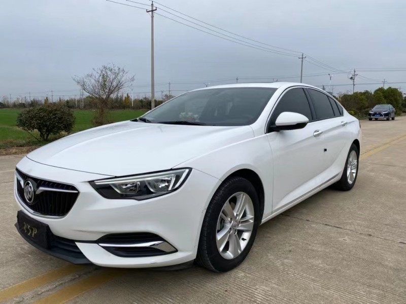 盐城19年别克君威3