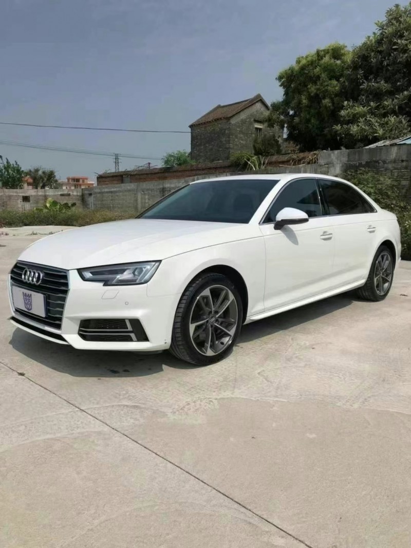 佛山19年奥迪A4L8