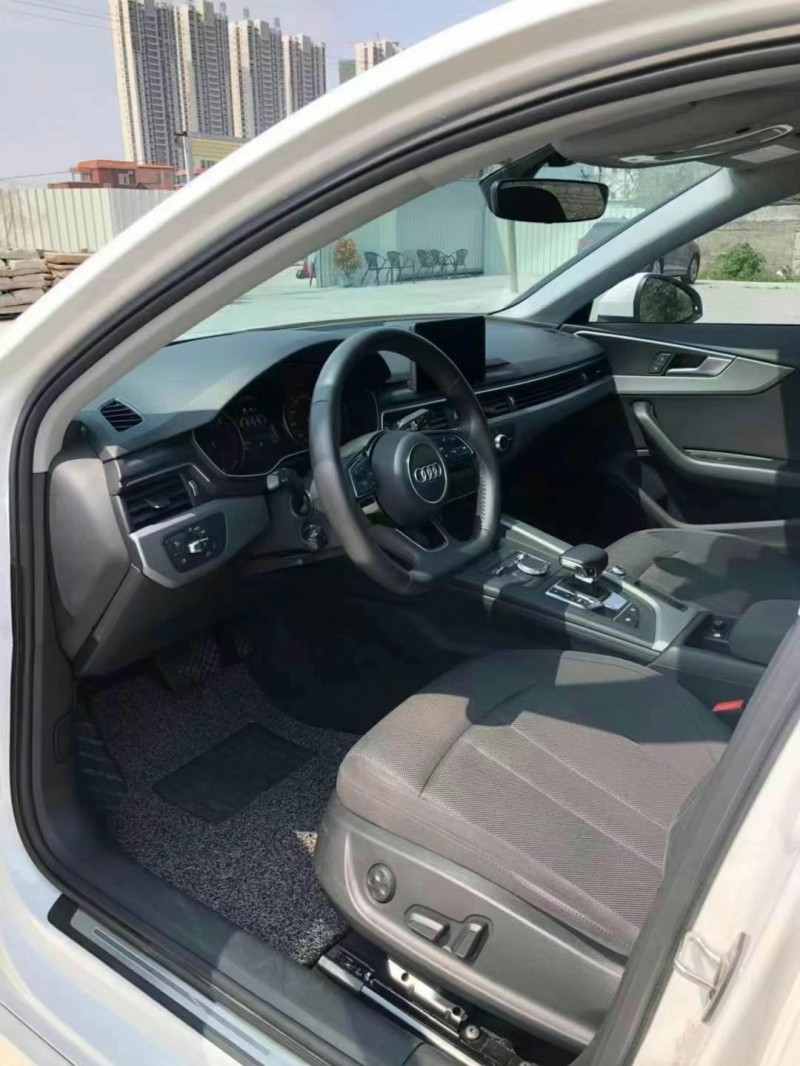 佛山19年奥迪A4L2