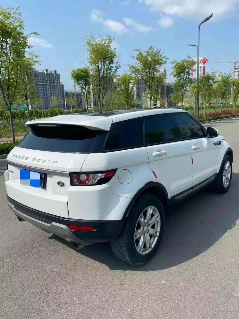 枣庄15年路虎极光9