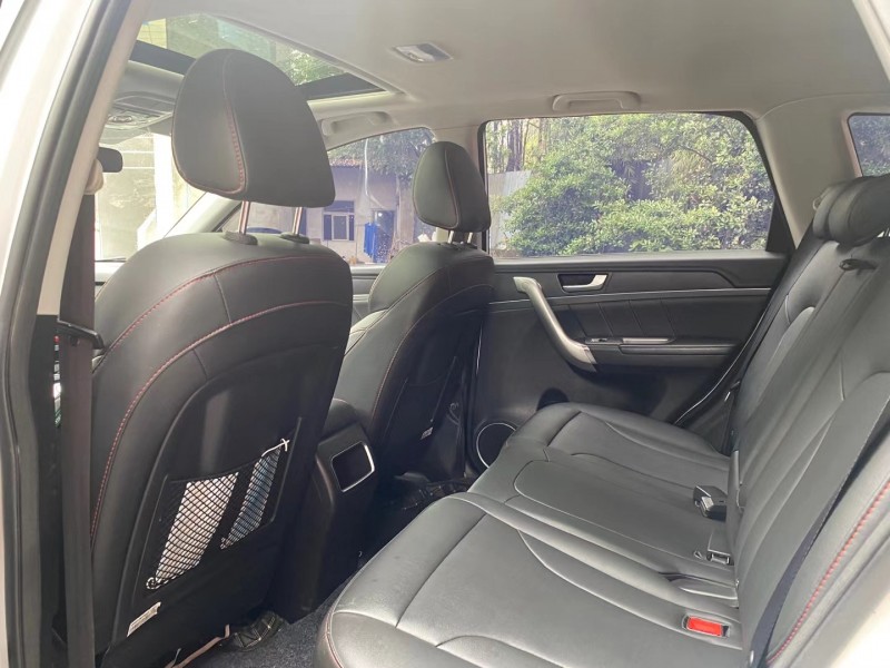 成都17年哈弗H66