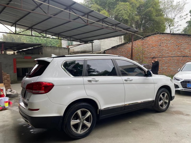 成都17年哈弗H68