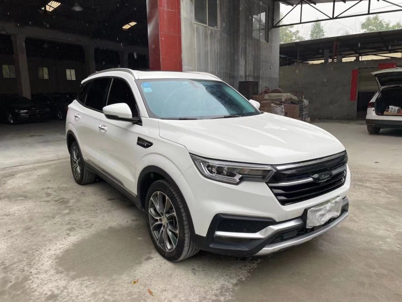 成都18年众泰T5003