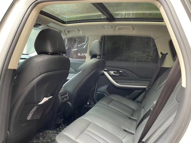 成都18年众泰T5006