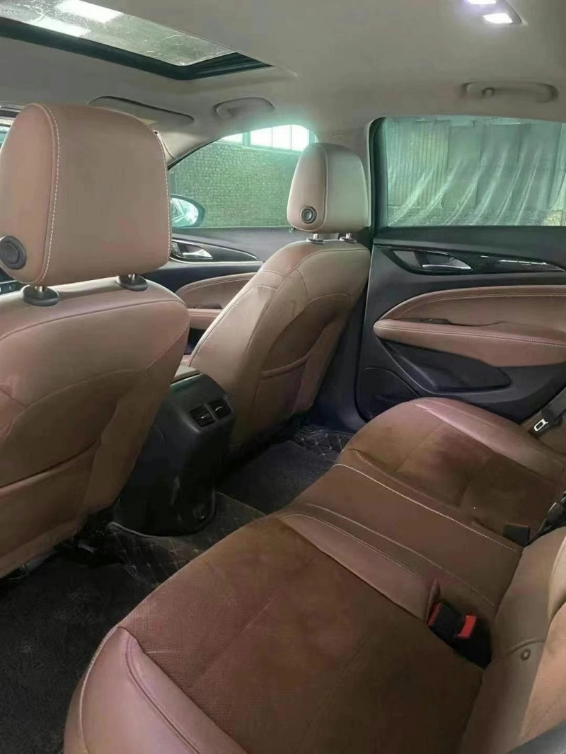 保定18年别克君威4