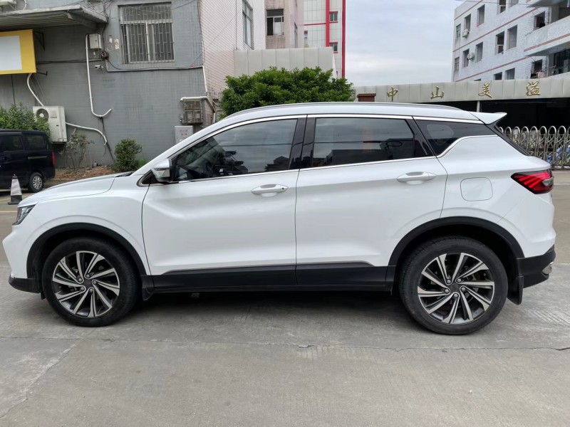 中山19年吉利宾悦2