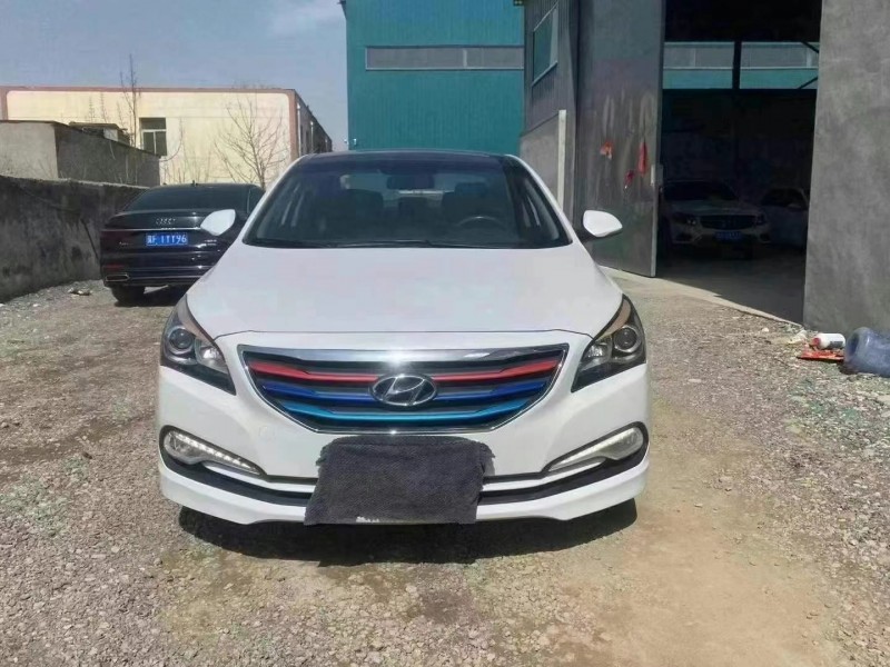 保定15年现代名图1