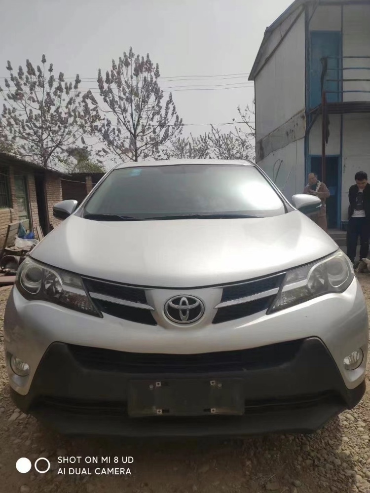 宜昌15年豐田RAV41