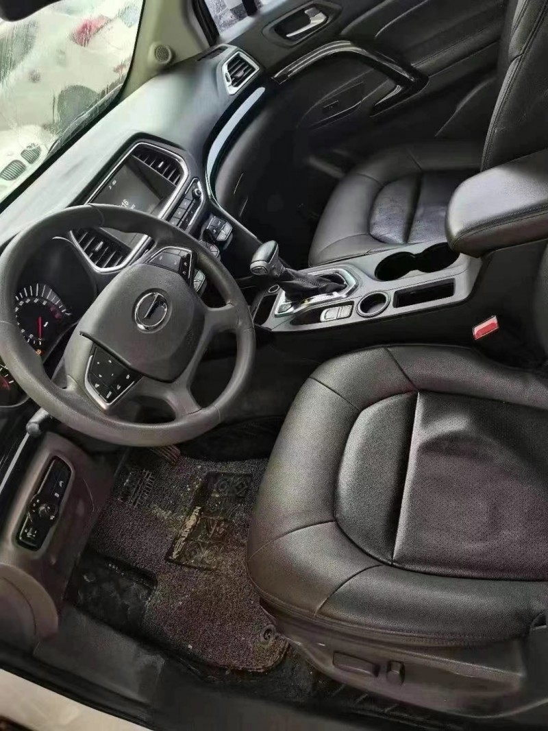 保定16年传祺GS48