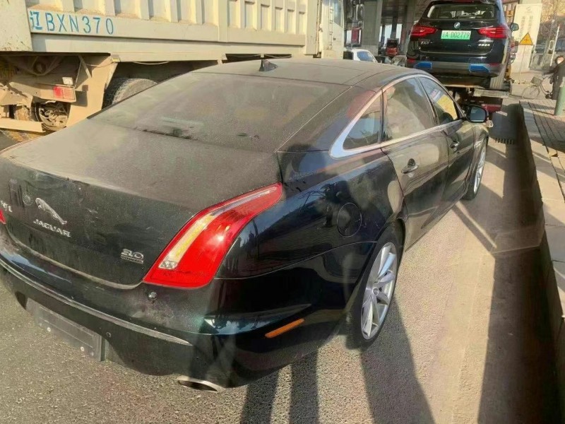 萊蕪14年捷豹XJ2