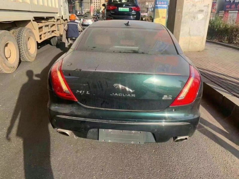 萊蕪14年捷豹XJ7