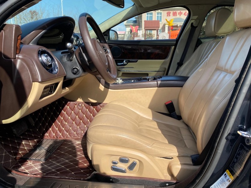 青島11年捷豹XJ6