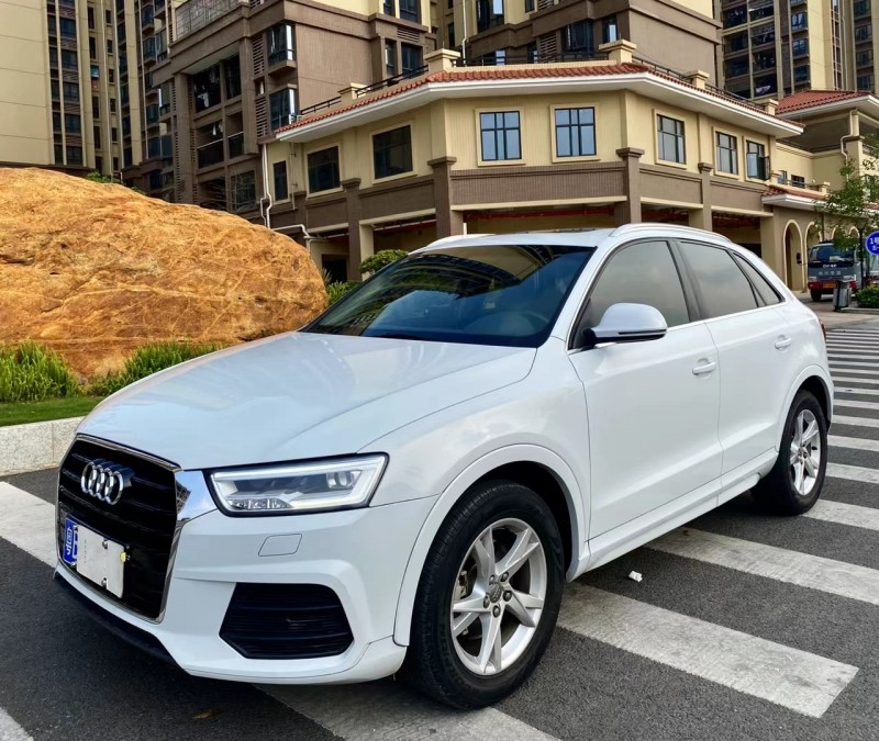 广州18年奥迪Q33