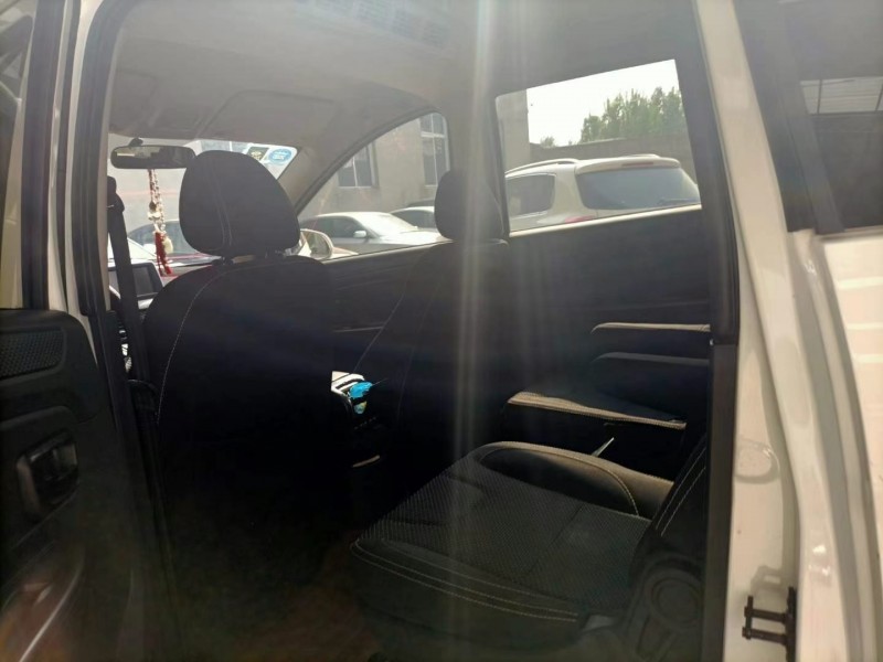 保定20年东风风光5