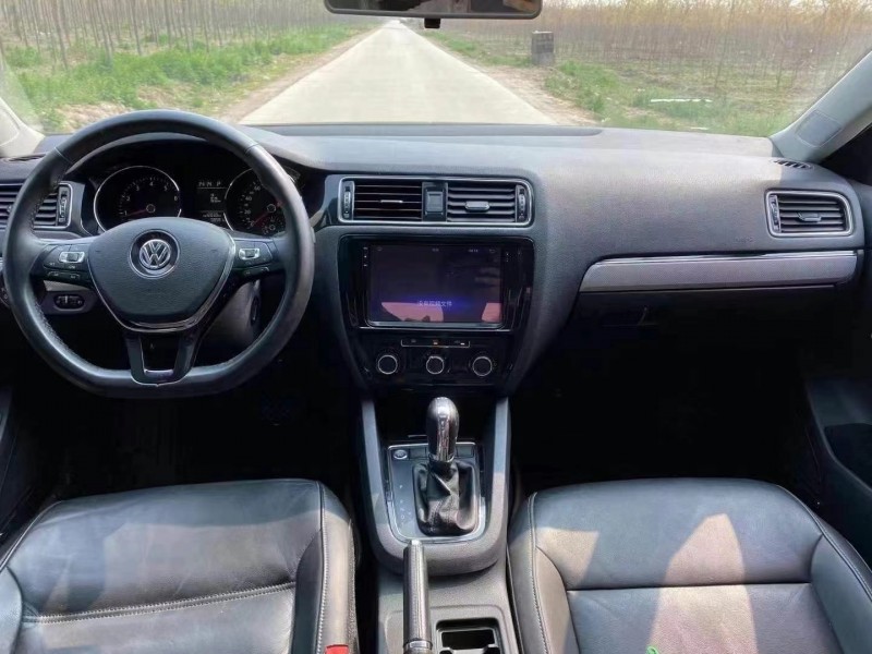 保定17年大众迈腾6