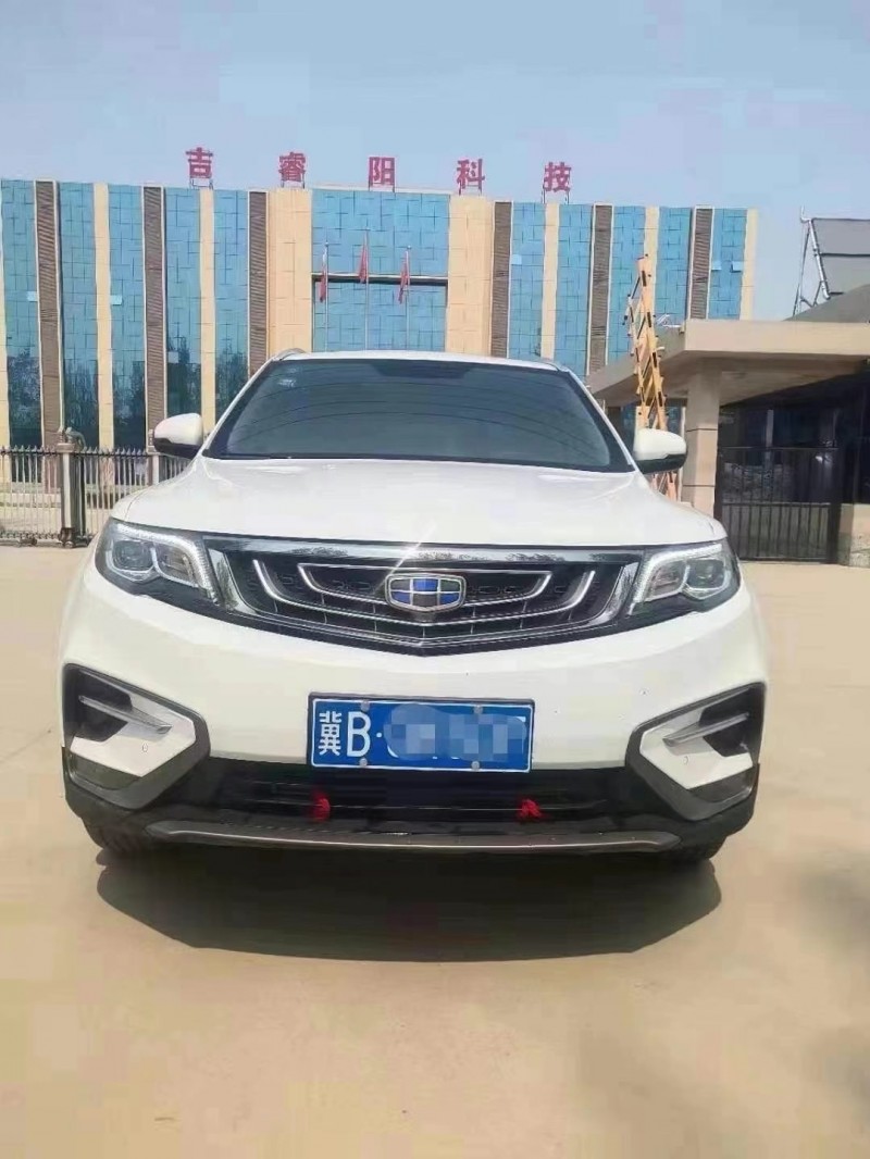 保定19年吉利博越1
