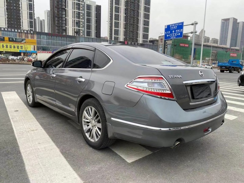 沈陽13年日產天籟5