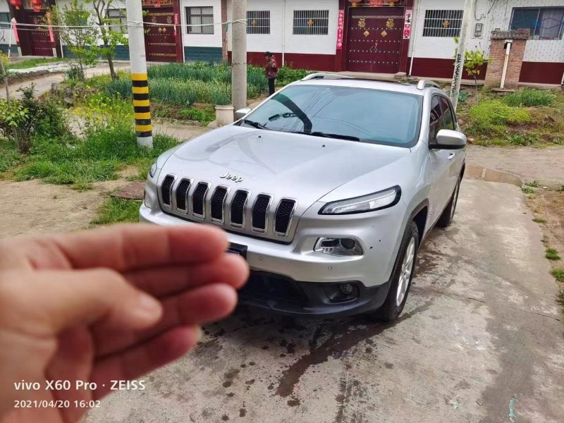 西安18年Jeep自由光9