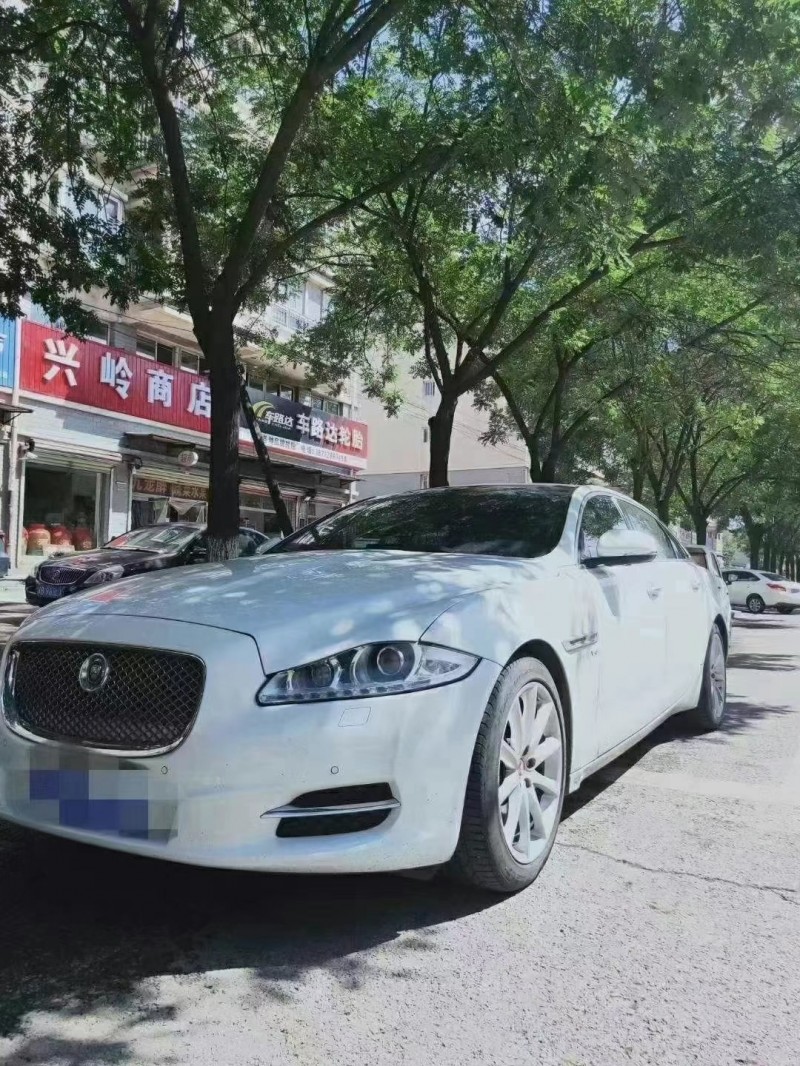邯鄲15年捷豹XJ7