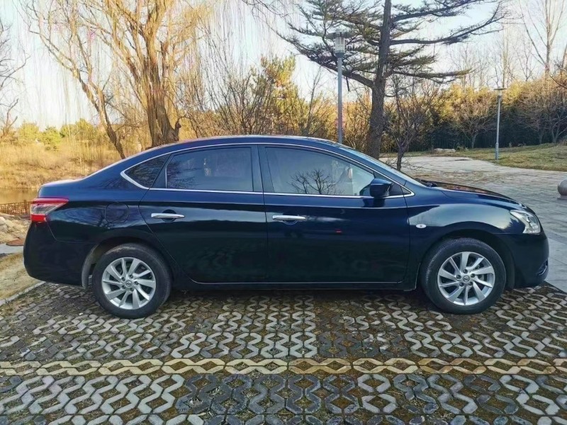 潍坊15年日产轩逸8