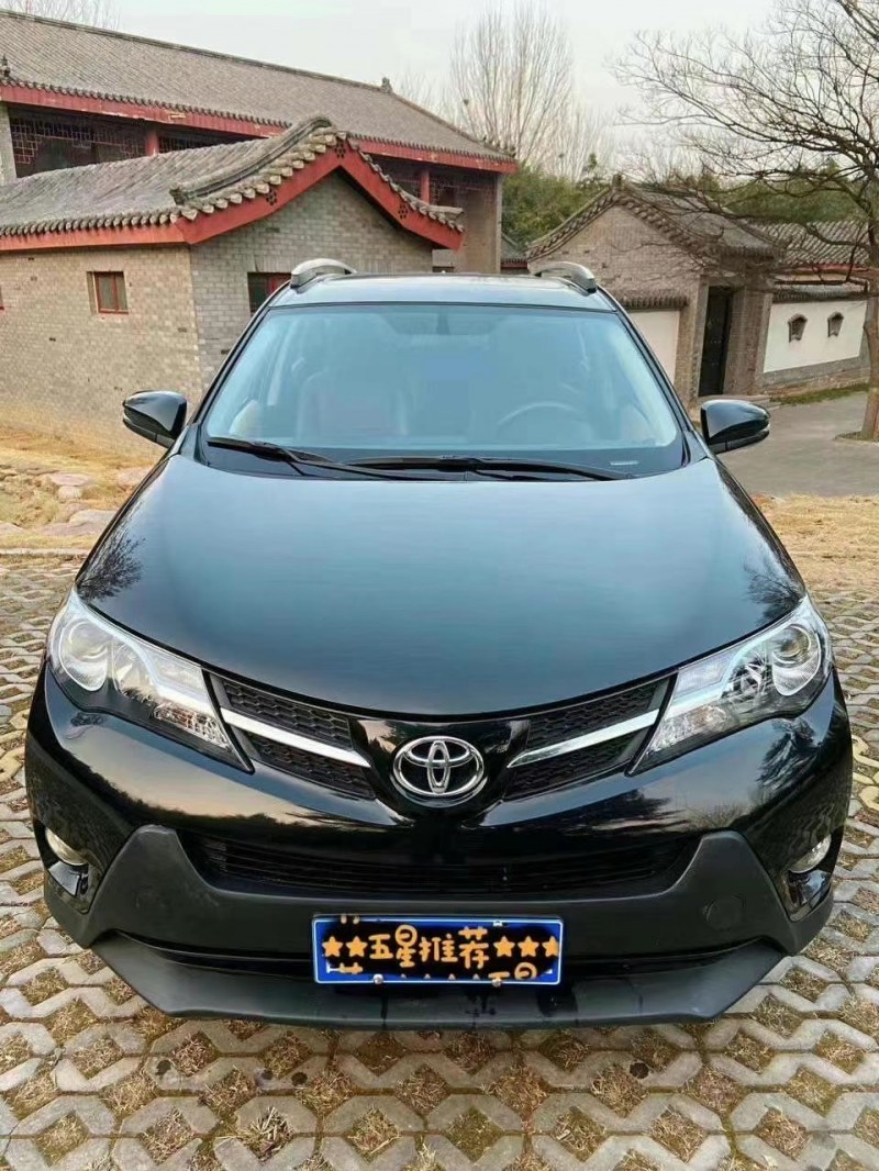 潍坊15年丰田RAV4荣放1