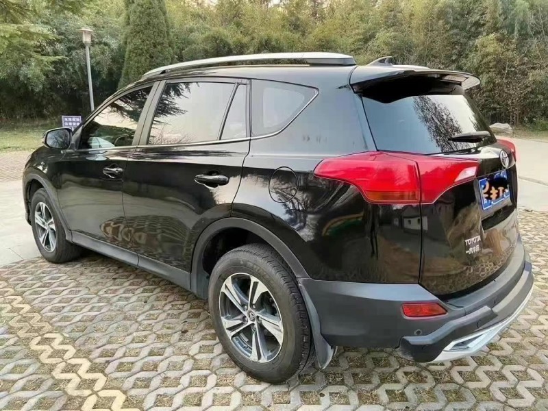 潍坊15年丰田RAV4荣放7