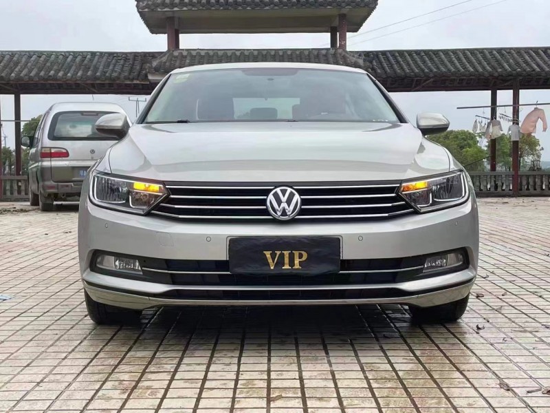 咸寧18年大眾邁騰1