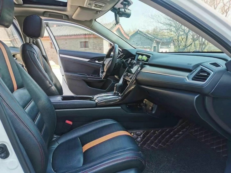 潍坊16年本田思域5